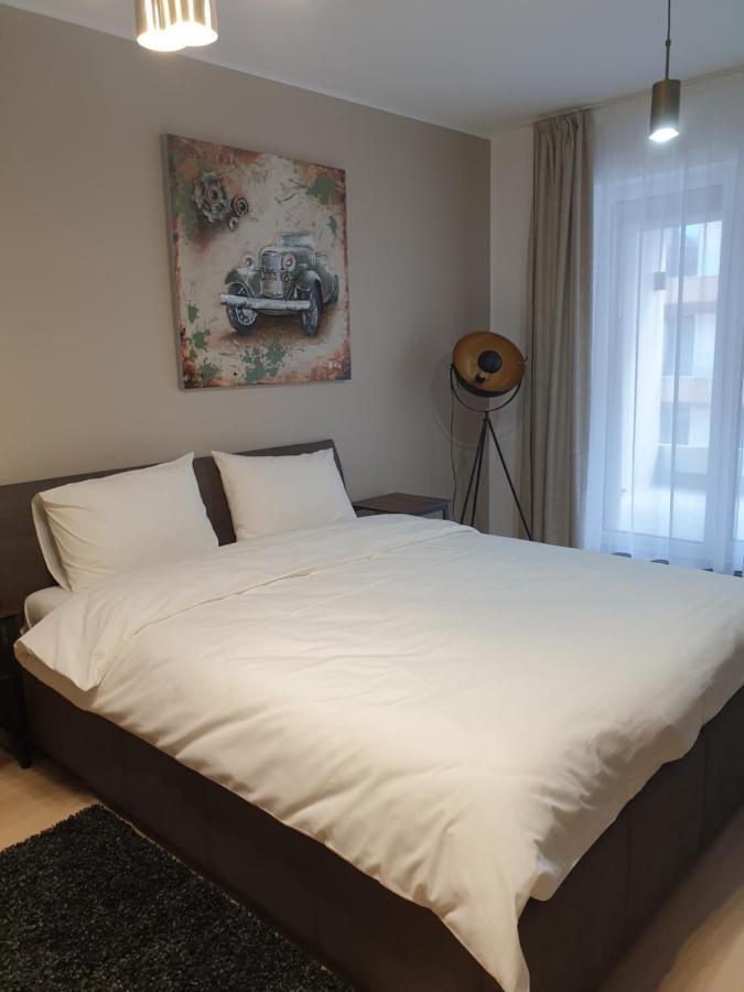 Апартаменты Qualis Apartament2 Брашов Экстерьер фото